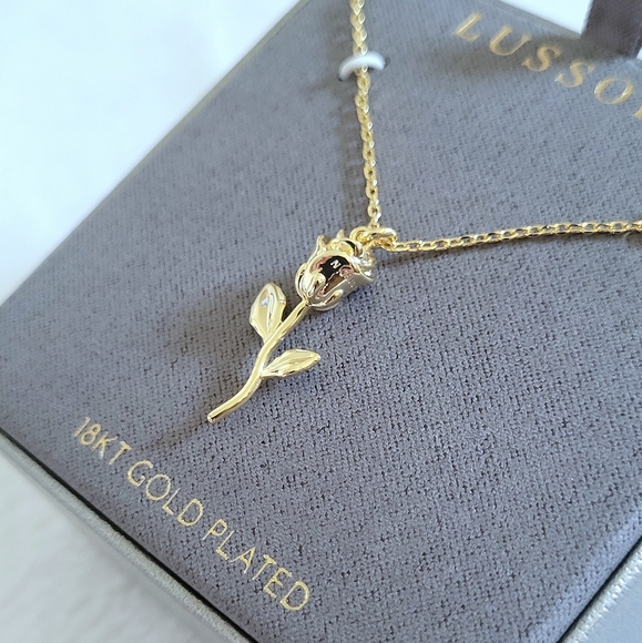 Lussoro Gold💛 Rose🌹 Pendant Necklace - NIB - Picture 6 of 15
